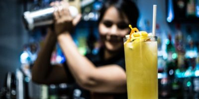 cocktails-bartender