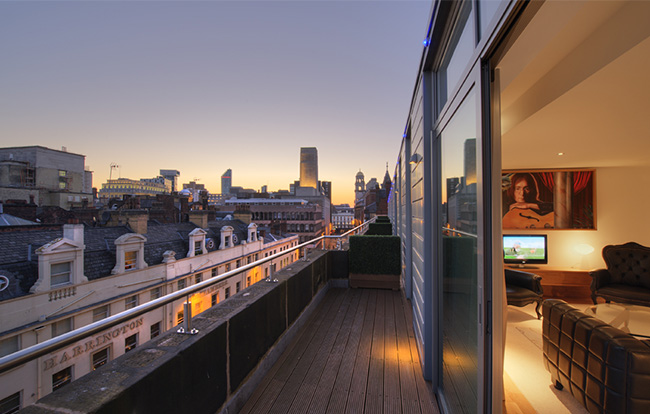 Lennon Suite balcony