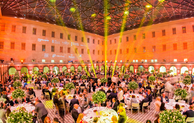 Set up Dinner - National Maritime Museum © Twycer www.twycer.nl